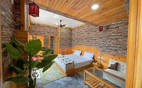 Hotel Mall Palace, Pithoragarh